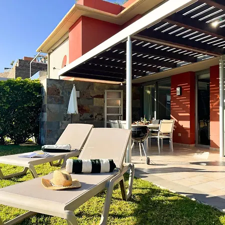 别墅 Salobre Dragos 12 A Retreat At The By Canaryscape *